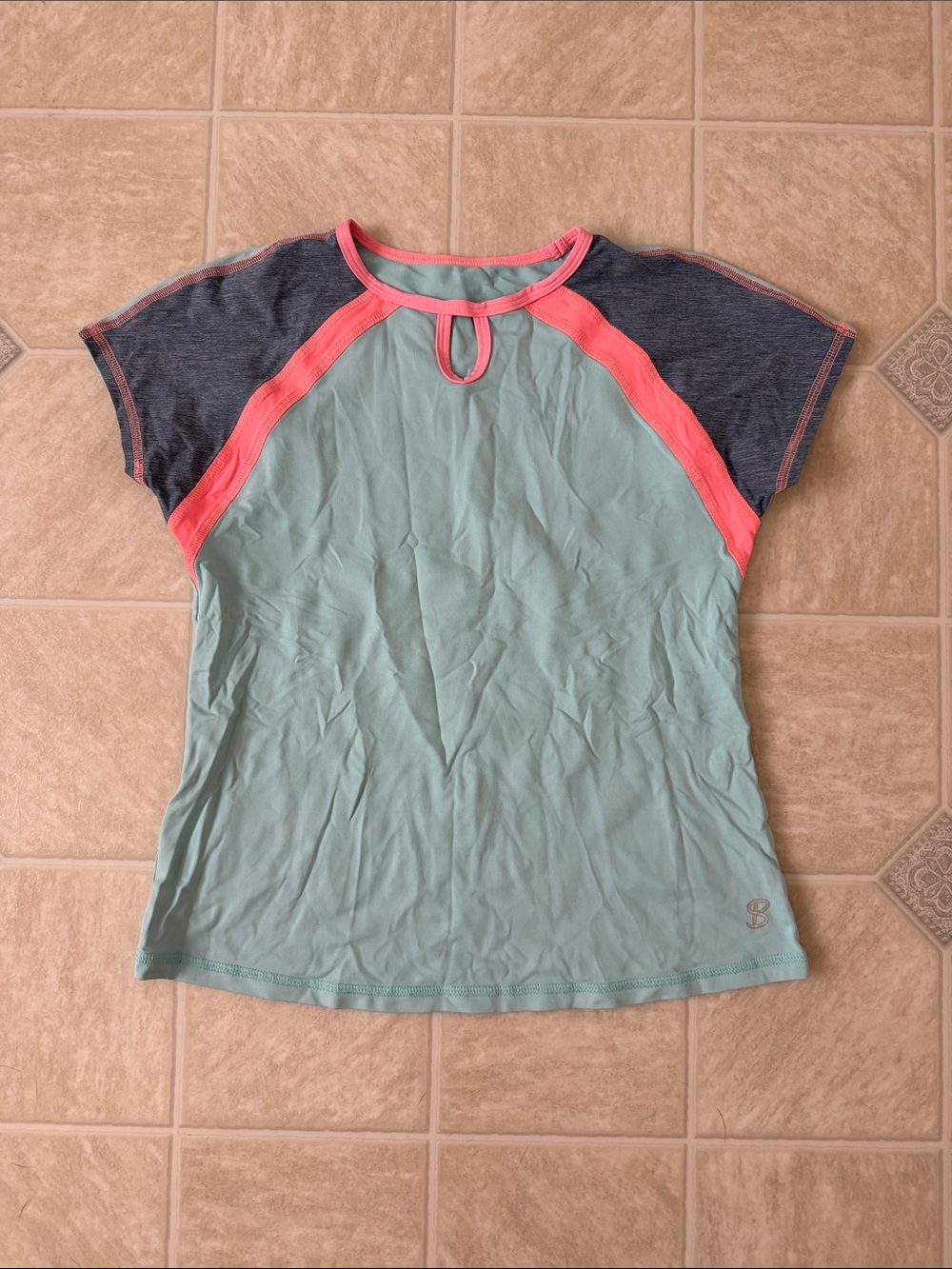 Workout Top - Picture 1 of 1